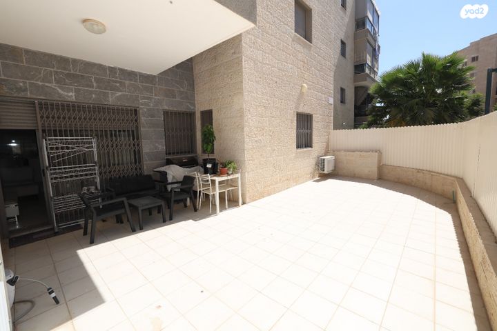 דירת גן, גדעון האוזנר, רמות הרכס, באר שבע