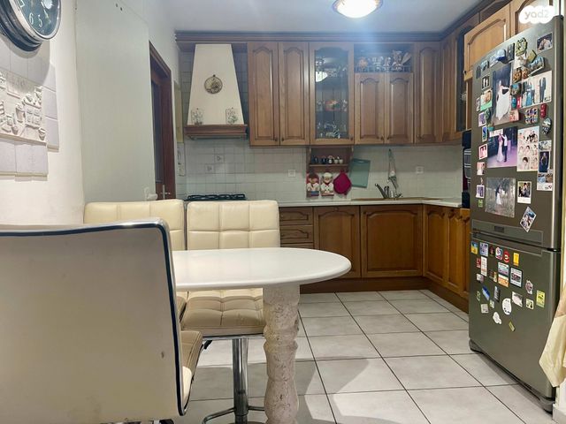 דירה, שדרות משה דיין, פסגת זאב, ירושלים