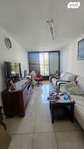 דירה, הרב ישראל אבו חצירא 27, בני ברק