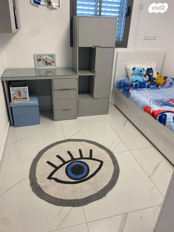 גג/ פנטהאוז, יהושע חנקין, אגרובנק, חולון