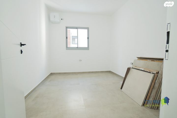 דירה, המעיין, ארלוזורוב, גבעתיים