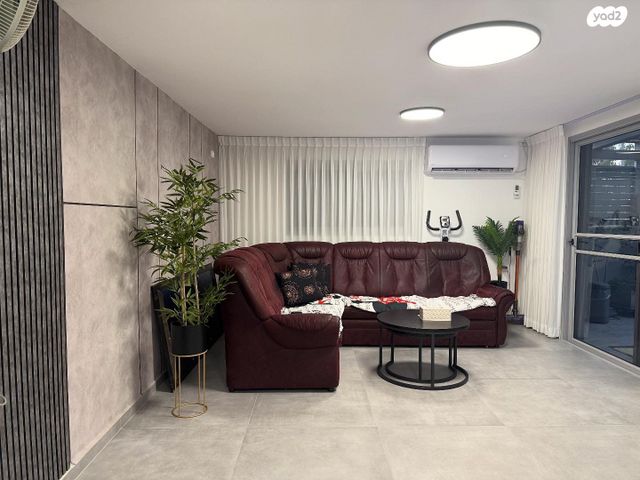 דירת גן, אהרון לובלין, גני אביב, לוד