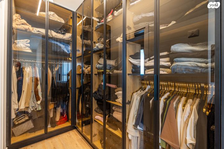 דירה, אור ים, אור עקיבא