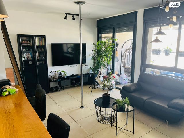 נאות אפקה ב'