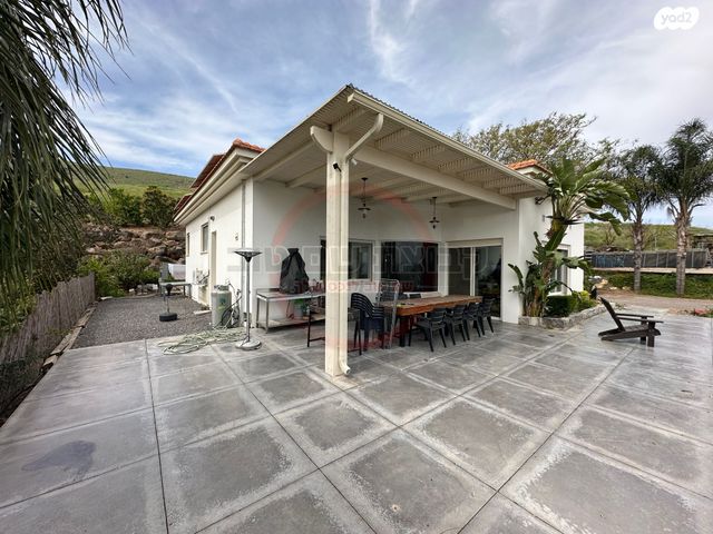 בית פרטי/ קוטג', יבנאל, יבנאל