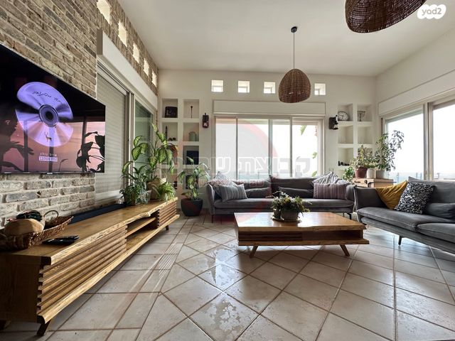 בית פרטי/ קוטג', יבנאל, יבנאל