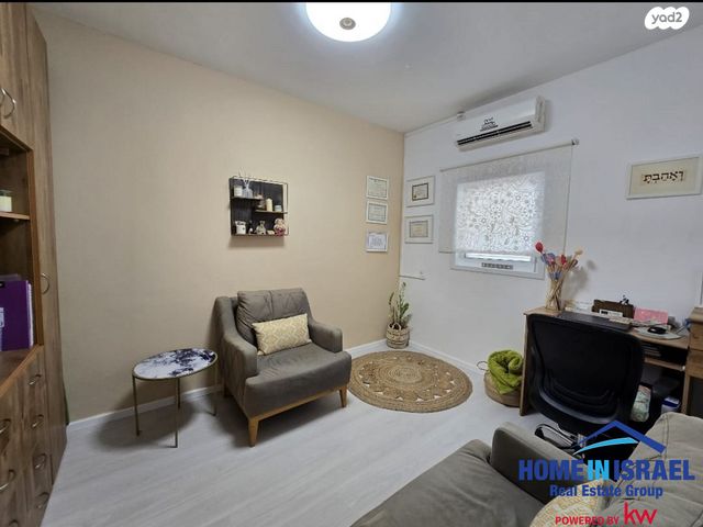 דירה, ד"ר אמיל זומרשטיין, צפון מערב מרכז העיר, נתניה