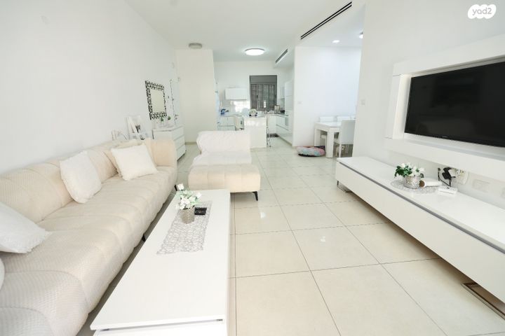 גדעון האוזנר 