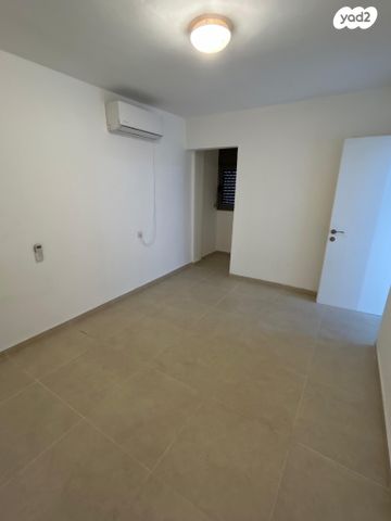 דירה, הנביאים 47, הנביאים, בת ים