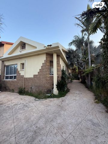 בית פרטי/ קוטג', הורד 32, נאות הפרחים, גן יבנה