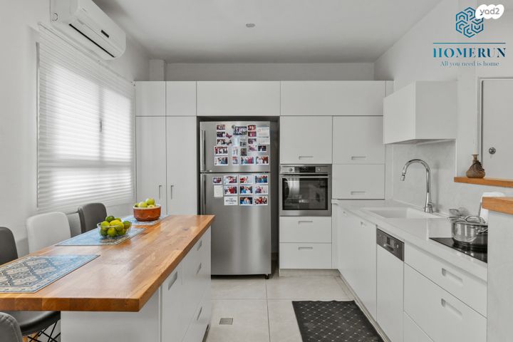 גג/ פנטהאוז, יצחק קצנלסון, שיכון ותיקים, חולון