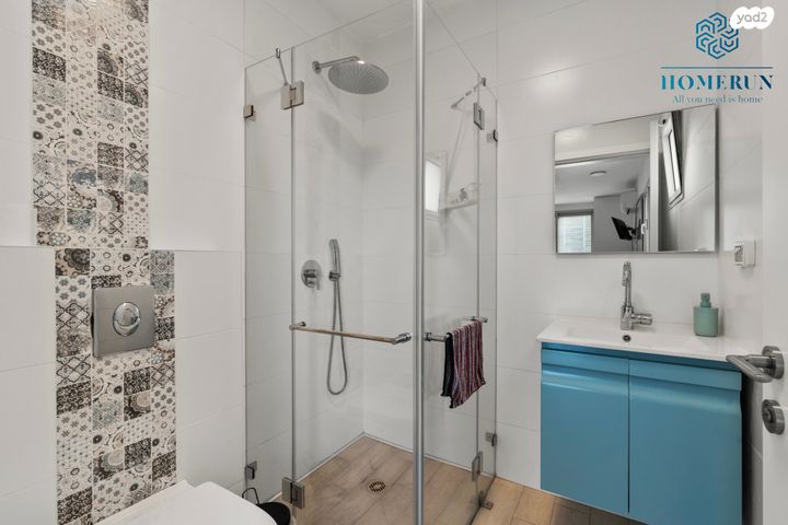 גג/ פנטהאוז, יצחק קצנלסון, שיכון ותיקים, חולון