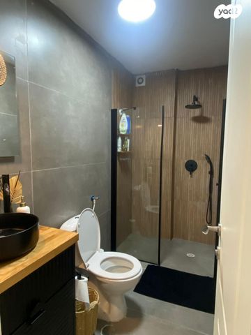 דירה, יצחק רגר, באר שבע