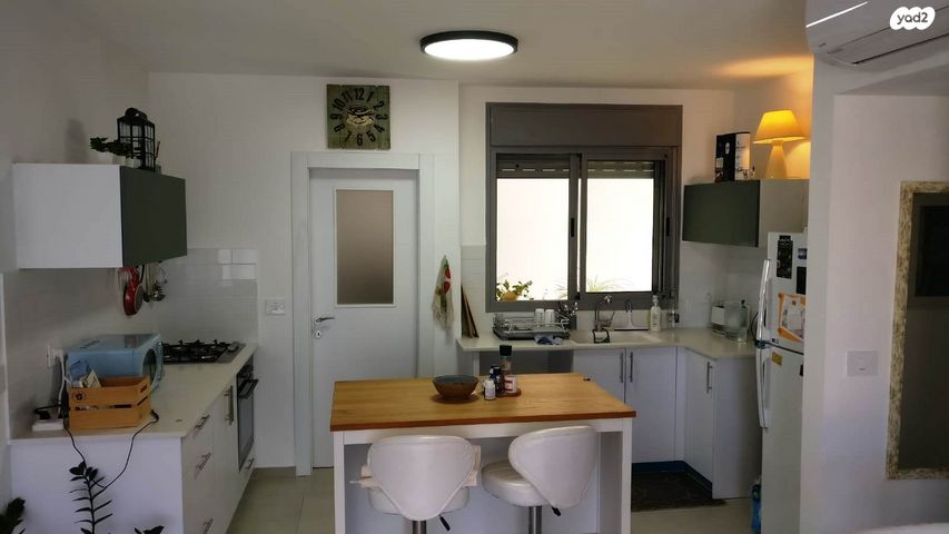 גג/ פנטהאוז, שדרות ההגשמה, בצוותא, חריש