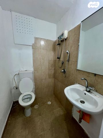 דירה, גיורא יוספטל 10, ז'בוטינסקי, אשקלון