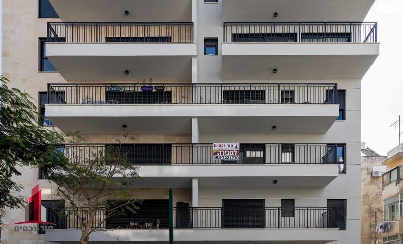 דירה, קרן קיימת לישראל, בורוכוב, גבעתיים