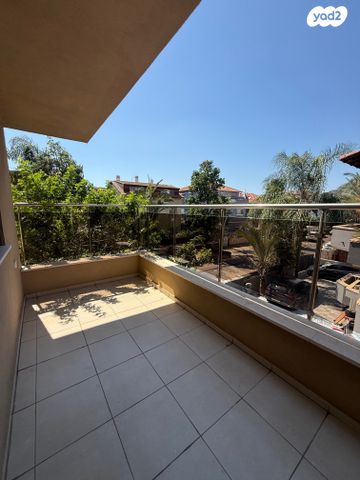 בית פרטי/ קוטג', השלום, אזור