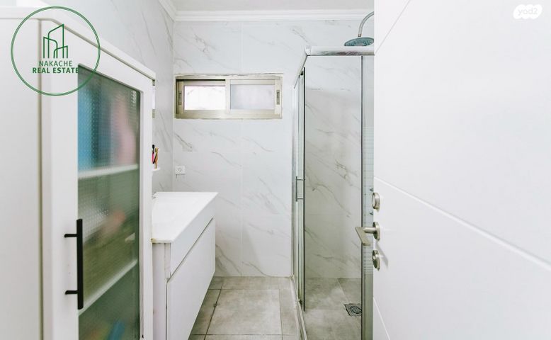 דירה, דוד רזיאל 13, בית שמש