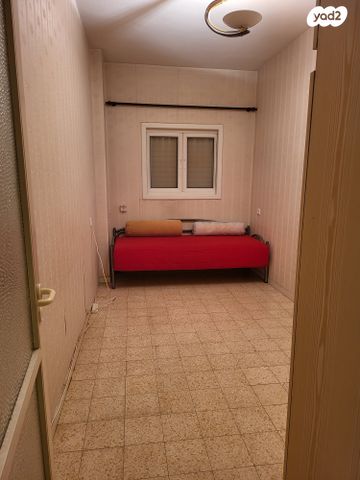 דירה, הגליל, מרכז, הרצליה