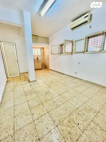 עמנואל הרומי 