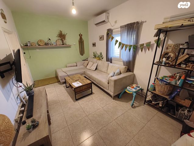 דו משפחתי, אלפסי, כפר יונה