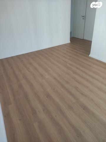 דירה, אמנון ליפקין שחק 6, נוף הטיילת, נתניה