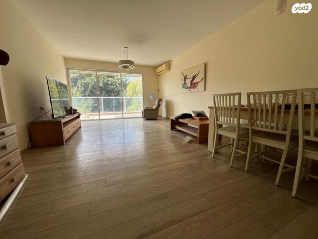 דירה, מרכז דרום, רעננה