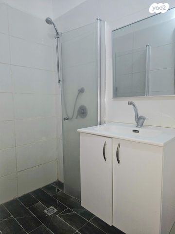 דירה, השופטים, קרית ים ג', קרית ים