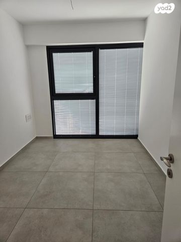 דירה, תוצרת הארץ 3, נחלת יצחק, תל אביב יפו