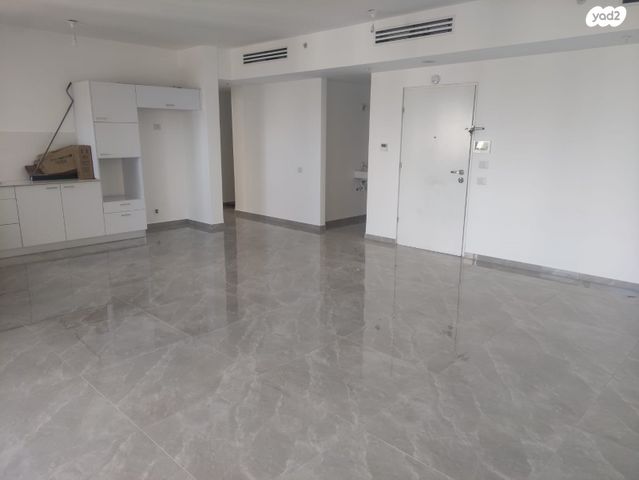 דירה, אמנון ליפקין שחק 6, נוף הטיילת, נתניה