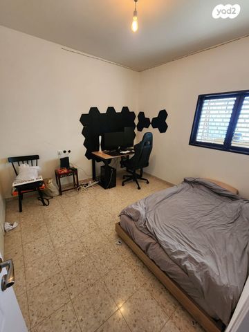 גג/ פנטהאוז, בורוכוב, בורוכוב, גבעתיים