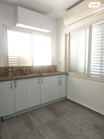 דירה, השופטים, קרית ים ג', קרית ים