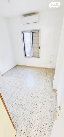 דירה, ד"ר כהן 10, שכונת בן גוריון, מרכז העיר ג', רמת גן