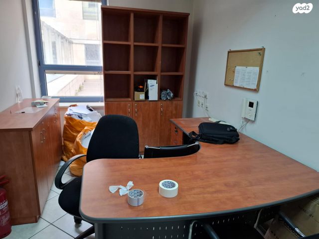 משרדים, כנפי נשרים, אזור תעשיה גבעת שאול, ירושלים