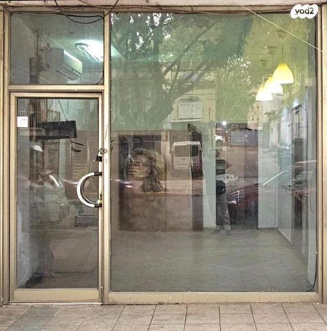 חנויות/ שטח מסחרי, יהושע שטמפפר, לב המושבה / מרכז העיר, פתח תקווה