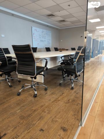 משרדים, כפר סבא