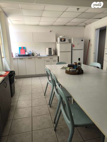 משרדים, כפר סבא