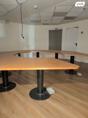 משרדים, כפר סבא