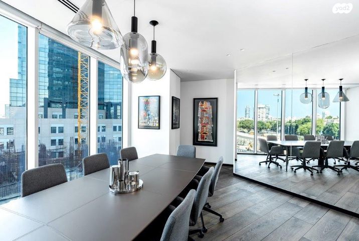 משרדים, דרך מנחם בגין, מונטיפיורי, הרכבת, תל אביב יפו