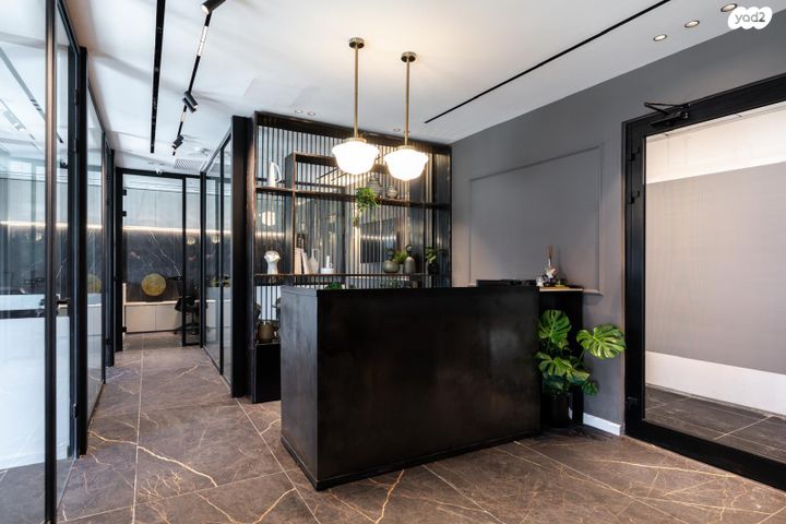 משרדים, דרך מנחם בגין 156, תל אביב יפו