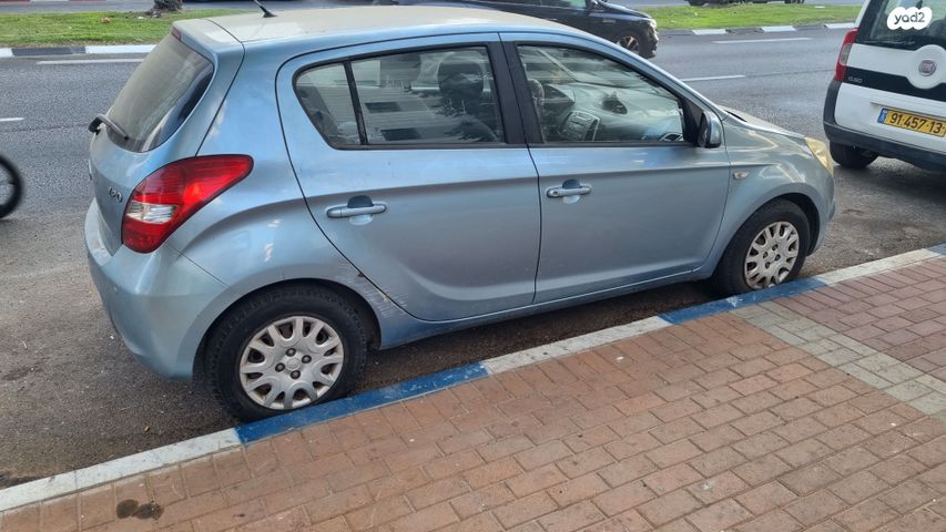 מודעת רכב יונדאי i20