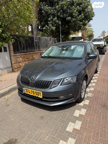סקודה אוקטביה 