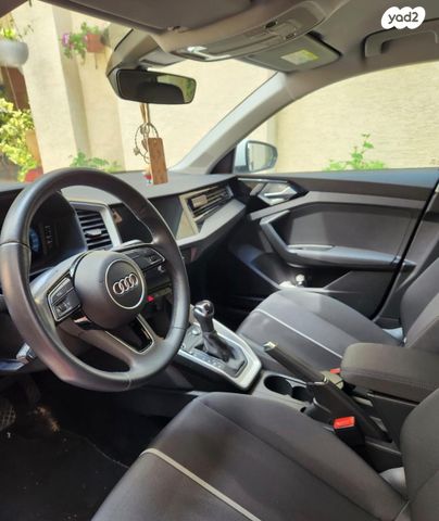 מודעת רכב אאודי A1