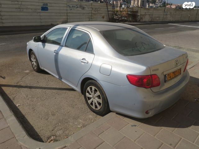 טויוטה קורולה