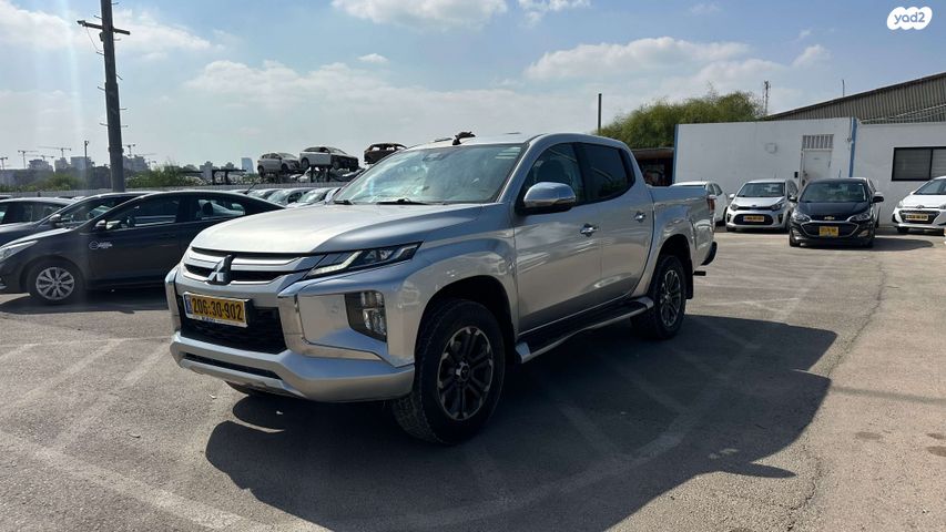 מודעת רכב מיצובישי טרייטון / L200