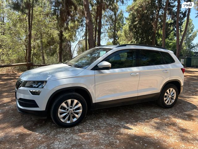 מודעת רכב סקודה קארוק