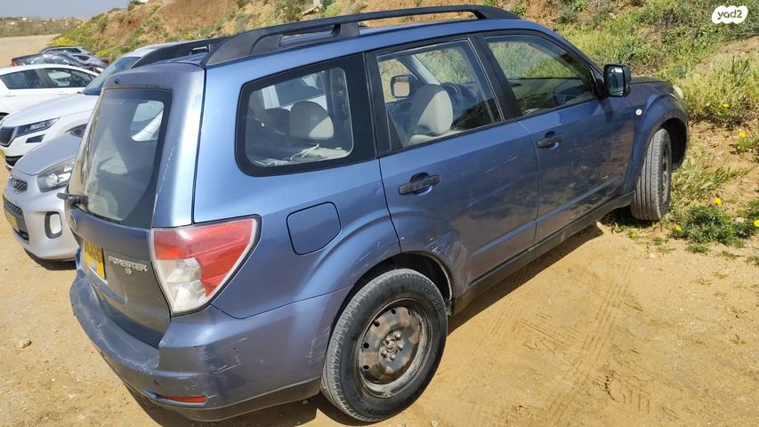 סובארו פורסטר