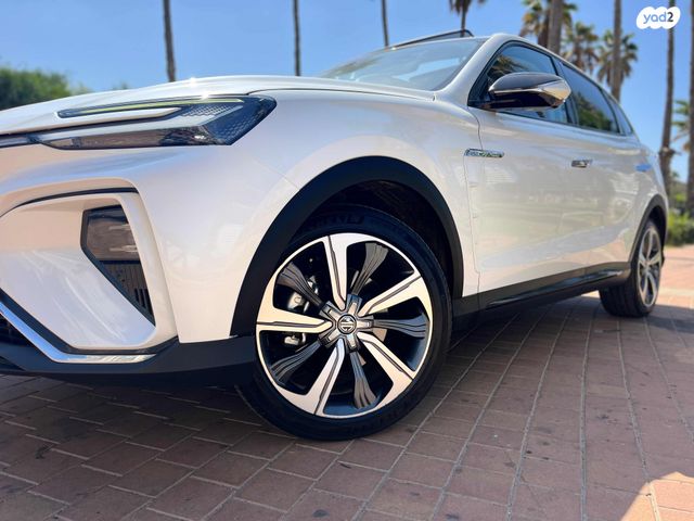 אם ג'י מארוול R