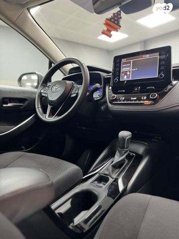 טויוטה קורולה