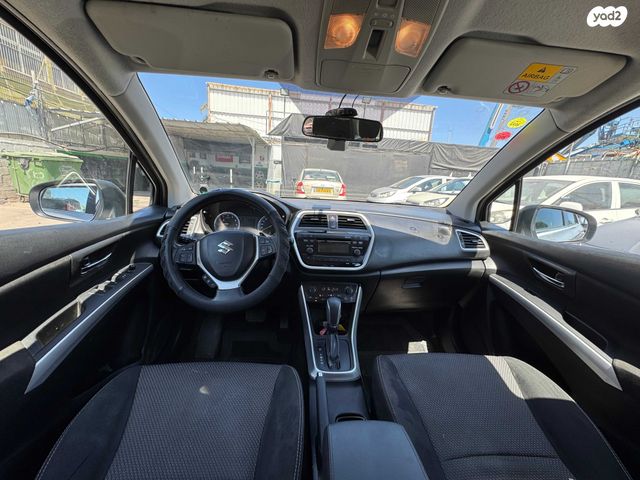 סוזוקי קרוסאובר